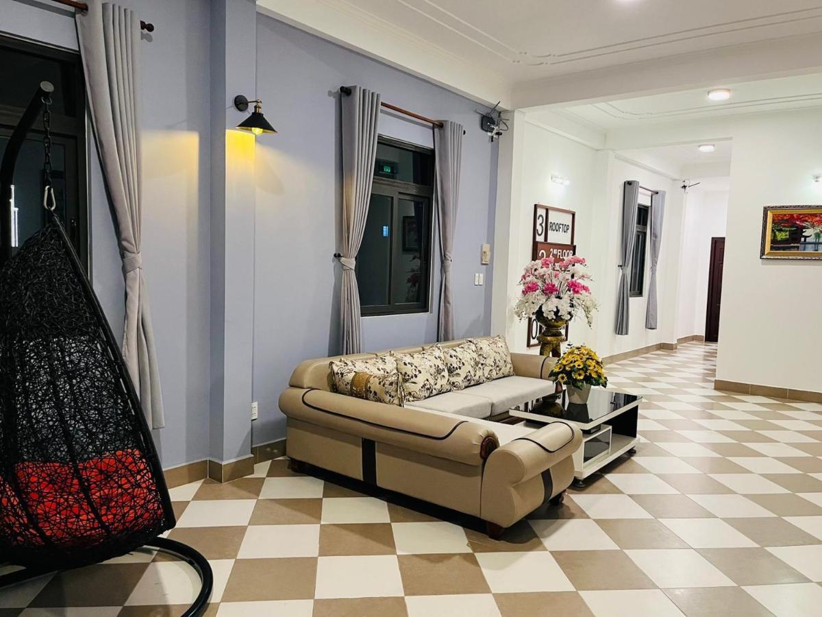 Guest house Queenie House